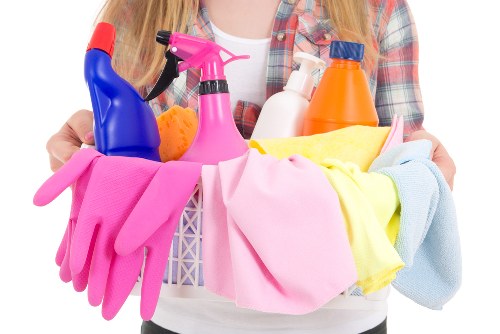 Professional deep cleaning for a Chiswick home kitchen and living space